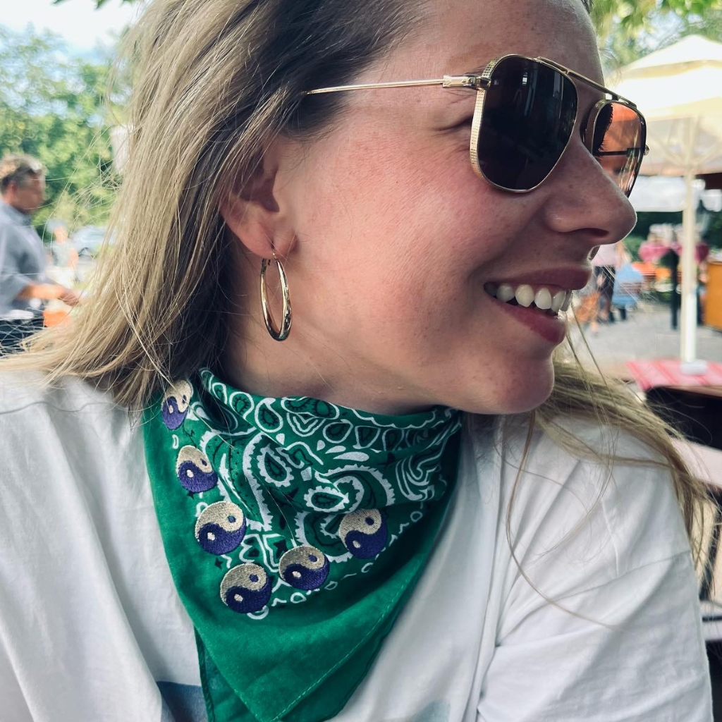 Green bandana with purple and creme Ying yang